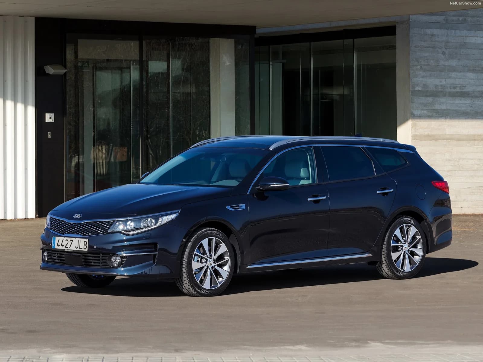 Kia Optima  Sportswagon