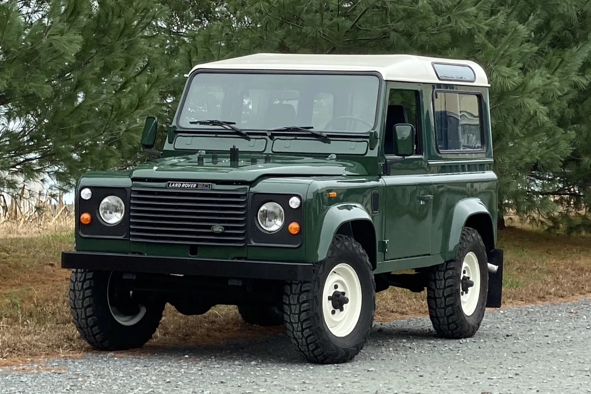 Land Rover Defender