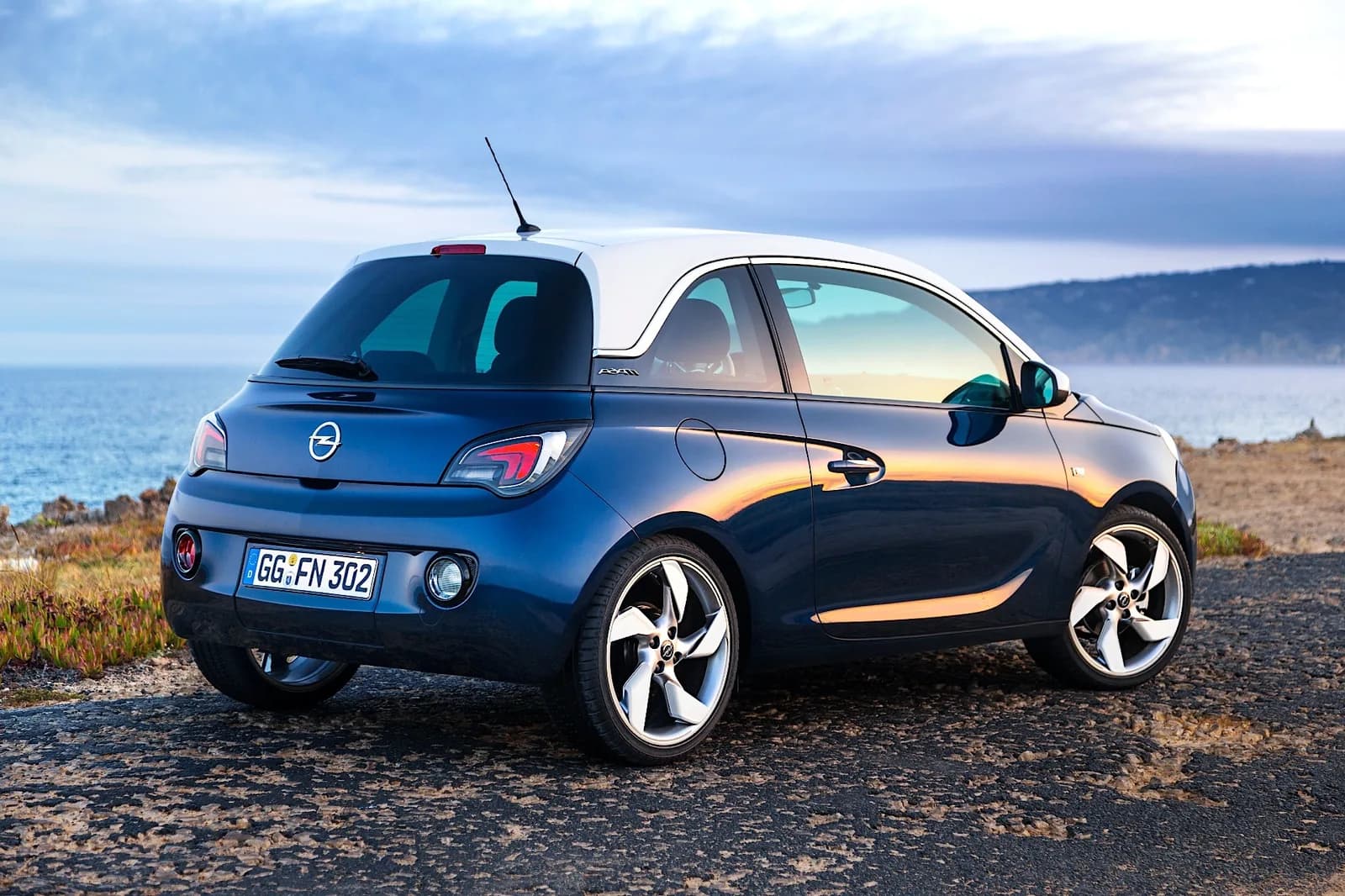 Opel Adam