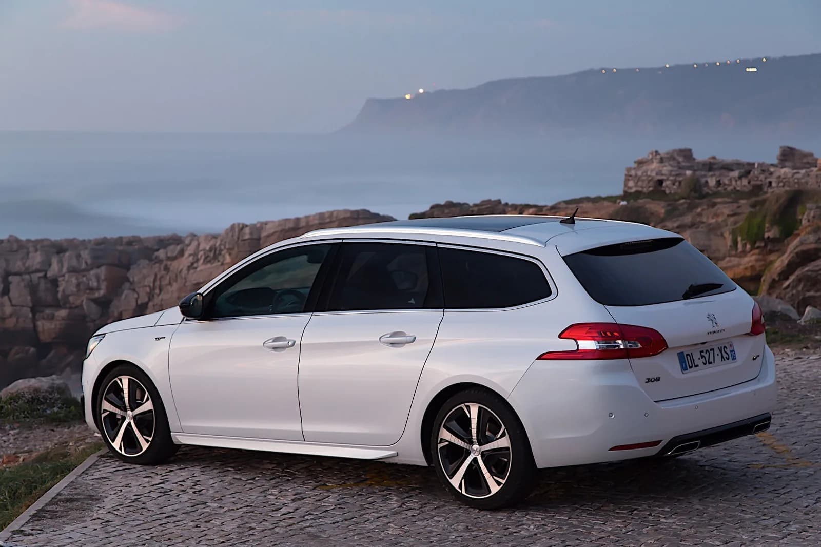Peugeot 308  SW