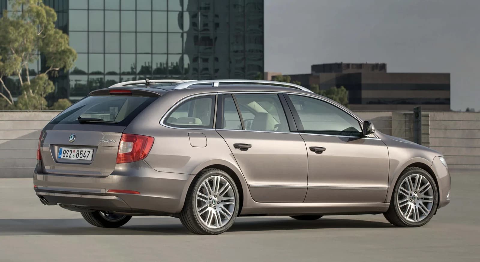 Škoda Superb  Estate