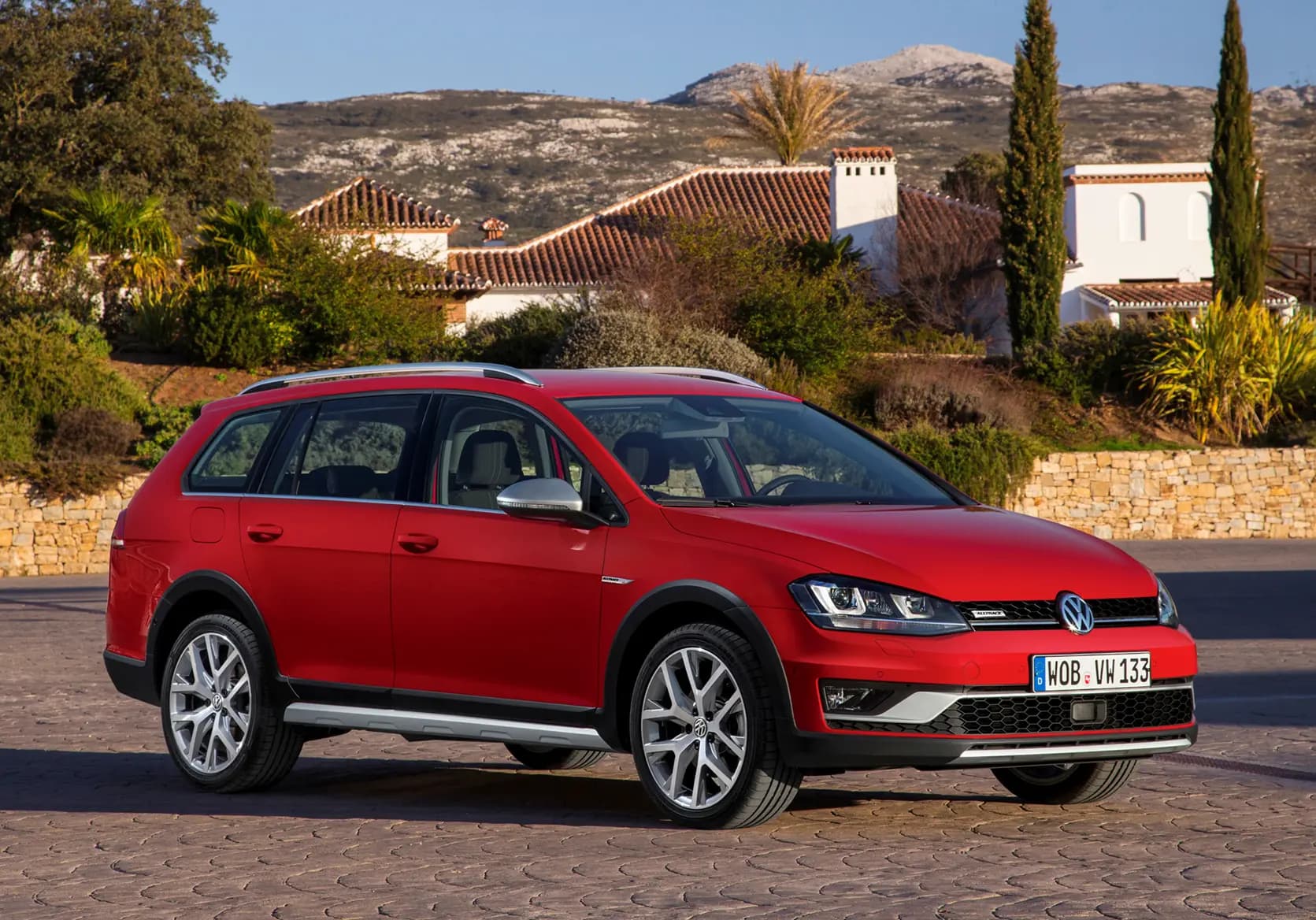 Volkswagen Golf  Alltrack